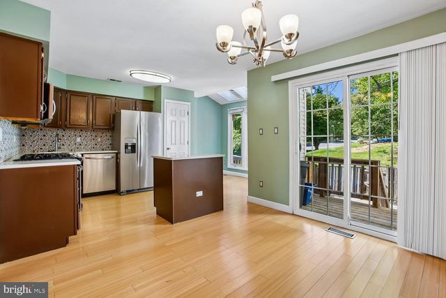 13829 WAKLEY CT, Centreville, VA 20121