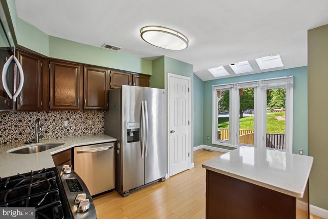 13829 WAKLEY CT, Centreville, VA 20121