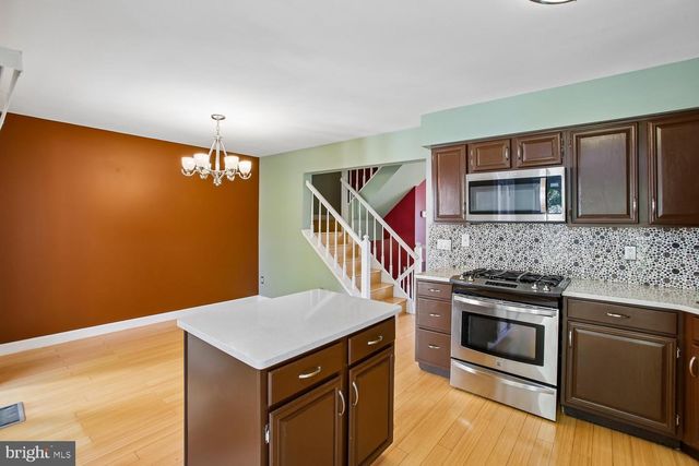 13829 WAKLEY CT, Centreville, VA 20121