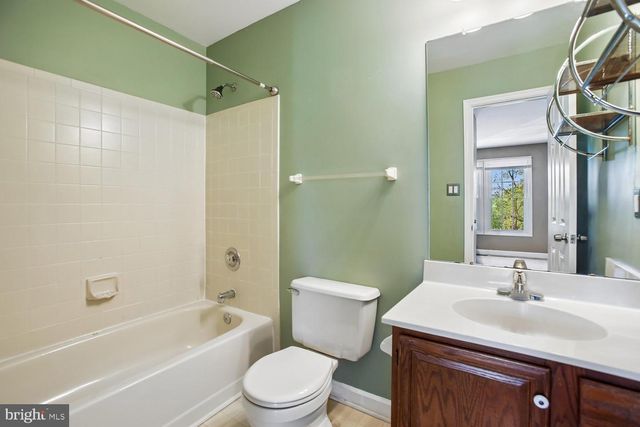 13829 WAKLEY CT, Centreville, VA 20121