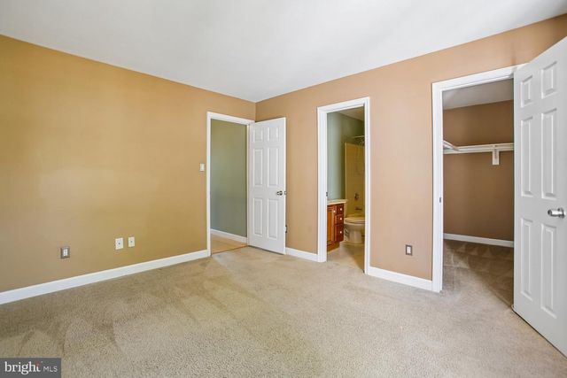 13829 WAKLEY CT, Centreville, VA 20121