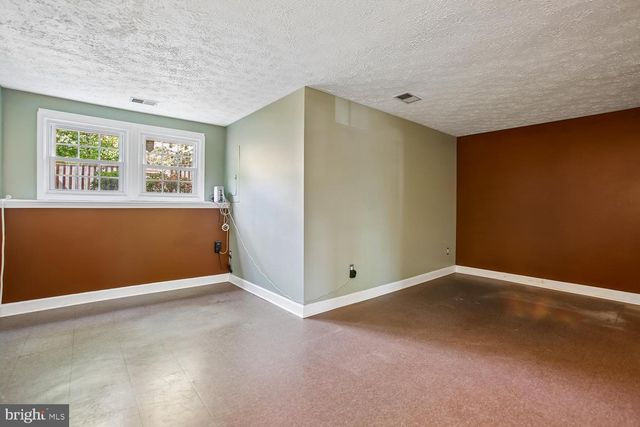 13829 WAKLEY CT, Centreville, VA 20121