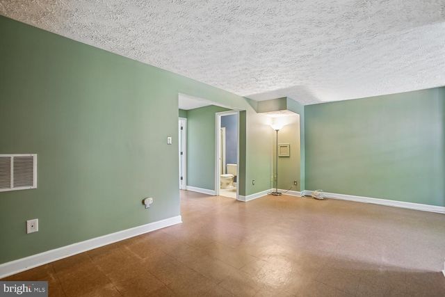 13829 WAKLEY CT, Centreville, VA 20121