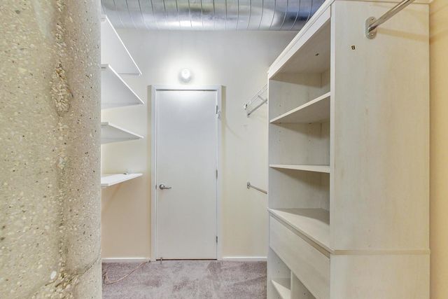 130 S Canal Street 218, Chicago, IL 60606