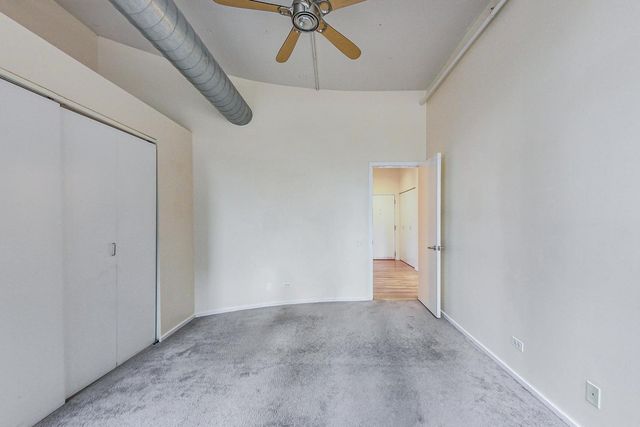 130 S Canal Street 218, Chicago, IL 60606