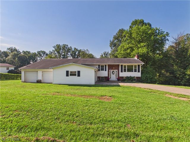 626 Valley Mills Road, Parkersburg, WV 26104