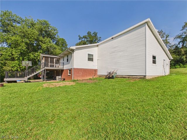 626 Valley Mills Road, Parkersburg, WV 26104