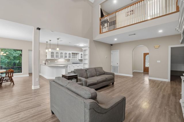 983 Bonhomie, Hattiesburg, MS 39401