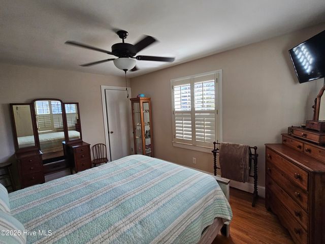 417 E Powell Street, Clinton, NC 28328