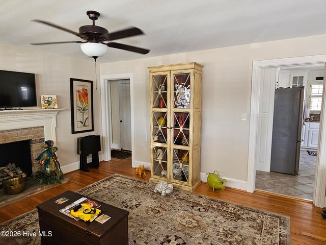 417 E Powell Street, Clinton, NC 28328