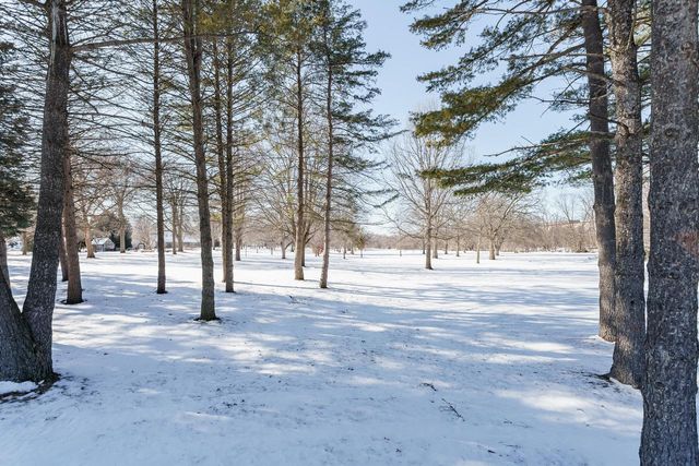 207 N Prairie AVENUE, Waukesha, WI 53186