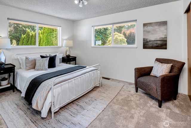 1925 SW 167th Street, Burien, WA 98166
