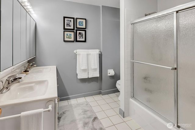 1925 SW 167th Street, Burien, WA 98166