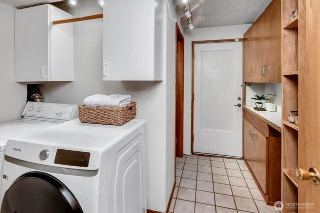 1925 SW 167th Street, Burien, WA 98166