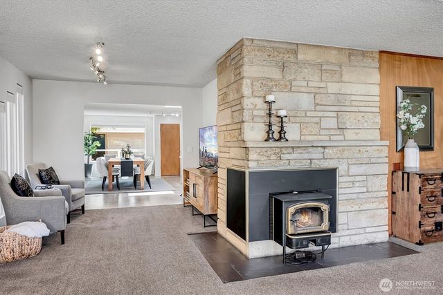 1925 SW 167th Street, Burien, WA 98166