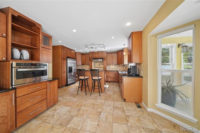 1112 Sandistan Court, Unincorporated, MO 63146