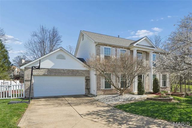 1112 Sandistan Court, Unincorporated, MO 63146