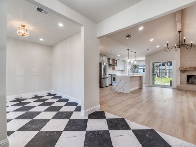 9008 Flicker Lane, Dallas, TX 75238