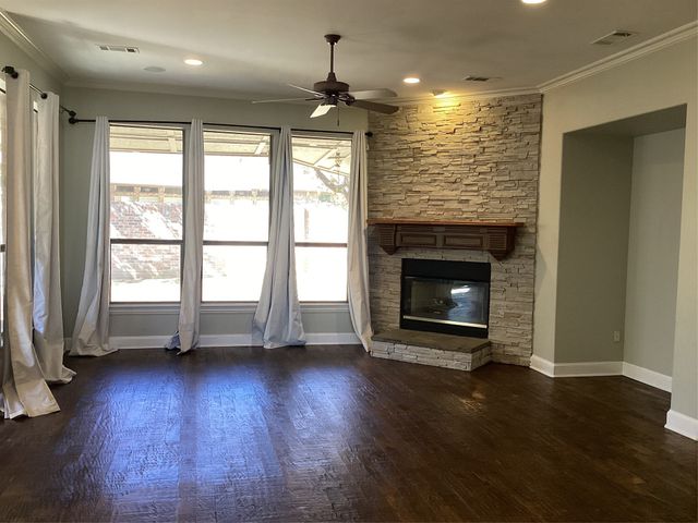 917 Excalibur Drive, Highland Village, TX 75077