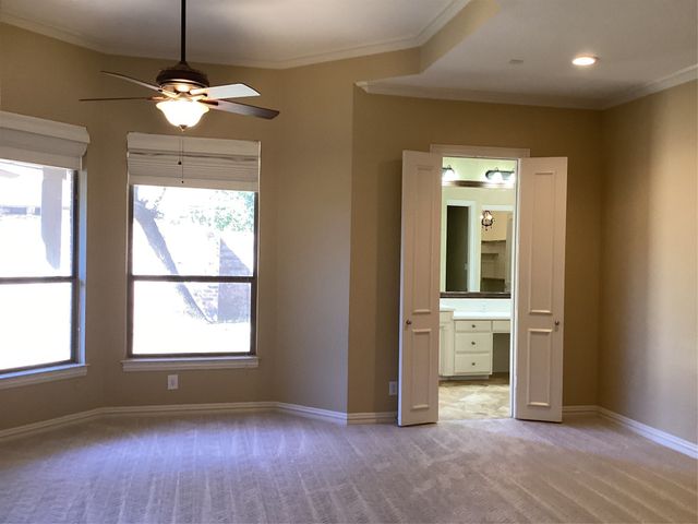 917 Excalibur Drive, Highland Village, TX 75077