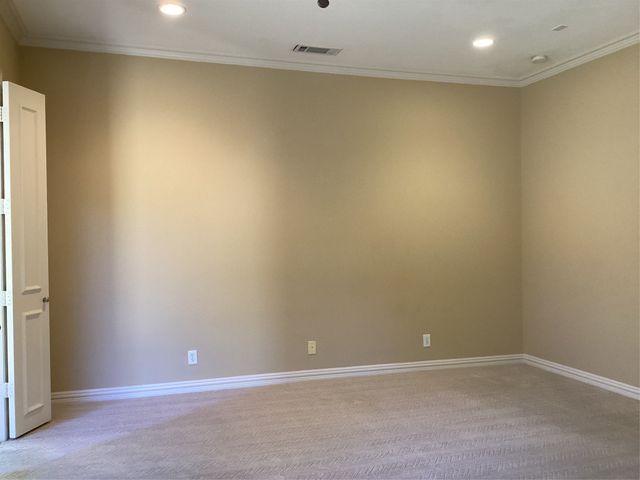 917 Excalibur Drive, Highland Village, TX 75077