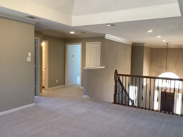 917 Excalibur Drive, Highland Village, TX 75077