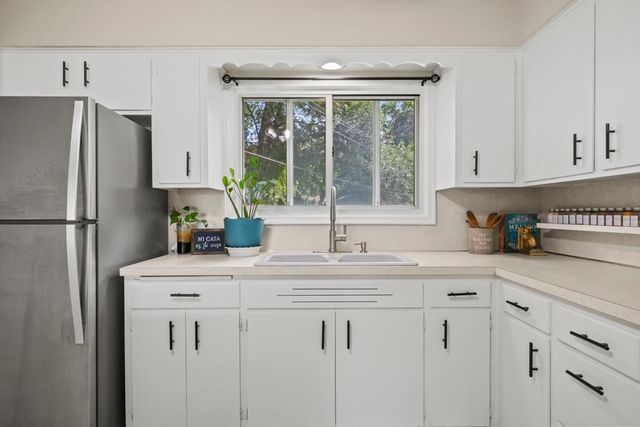 4370 Nicols Road, Eagan, MN 55122