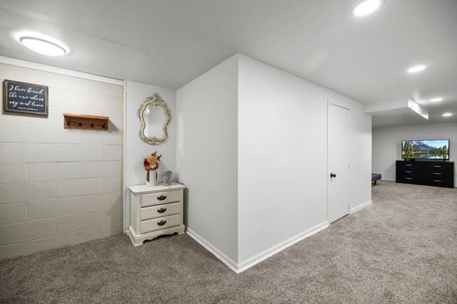 4370 Nicols Road, Eagan, MN 55122