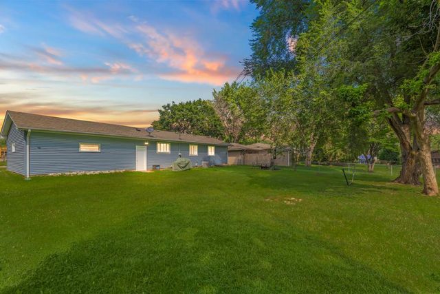 4370 Nicols Road, Eagan, MN 55122