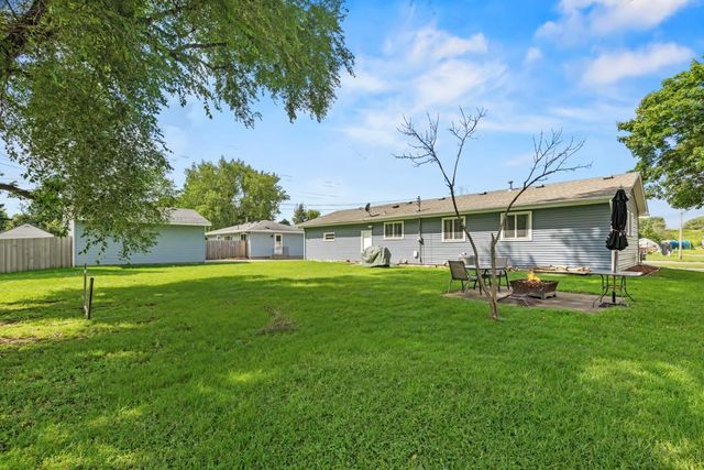 4370 Nicols Road, Eagan, MN 55122