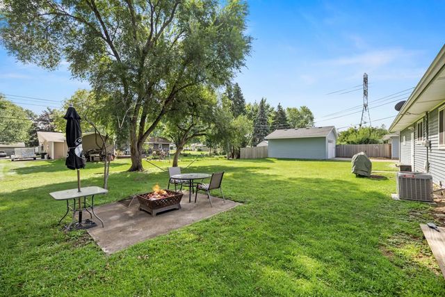 4370 Nicols Road, Eagan, MN 55122