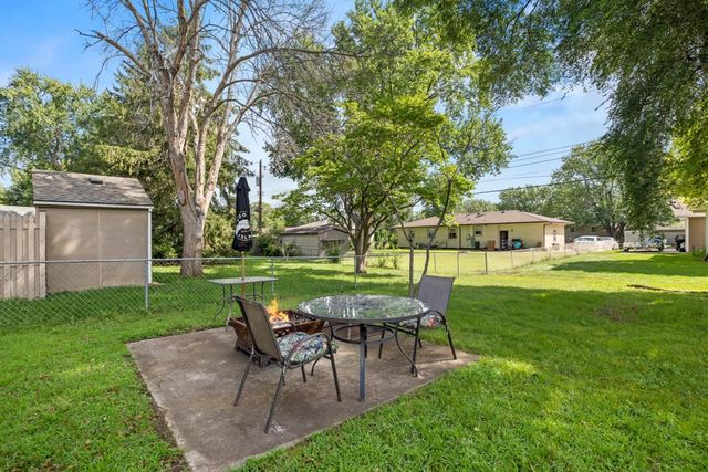 4370 Nicols Road, Eagan, MN 55122