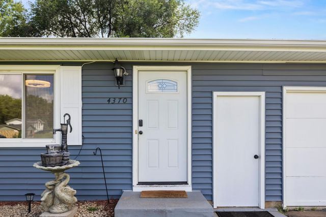 4370 Nicols Road, Eagan, MN 55122