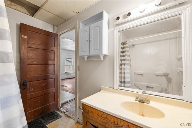 102 Mechanic Street, Lenox, NY 13032