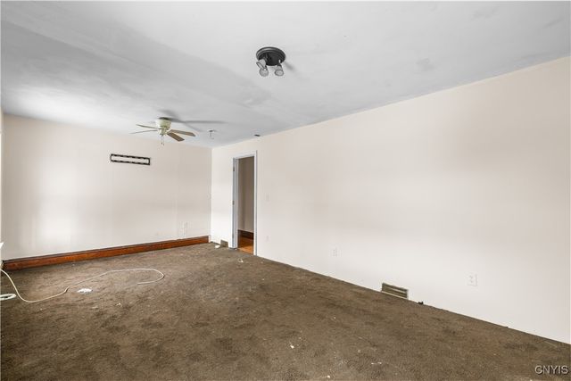 102 Mechanic Street, Lenox, NY 13032