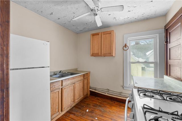 102 Mechanic Street, Lenox, NY 13032