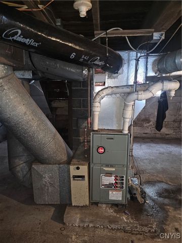 102 Mechanic Street, Lenox, NY 13032