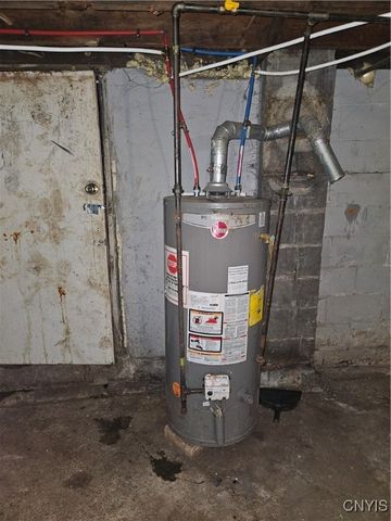 102 Mechanic Street, Lenox, NY 13032