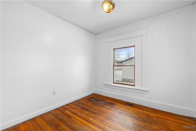 102 Mechanic Street, Lenox, NY 13032