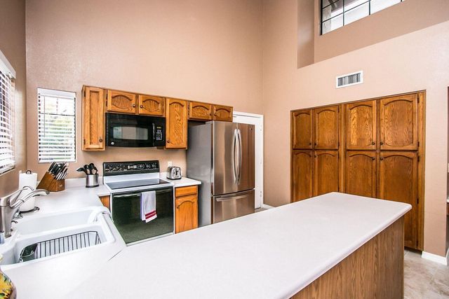 1818 E Ranch Road, Tempe, AZ 85284