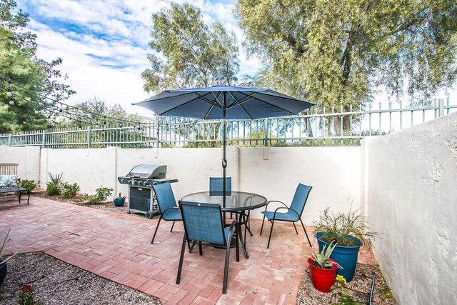 1818 E Ranch Road, Tempe, AZ 85284