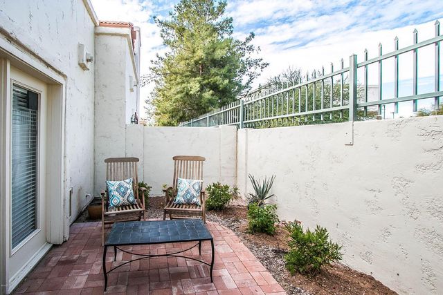 1818 E Ranch Road, Tempe, AZ 85284