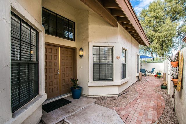 1818 E Ranch Road, Tempe, AZ 85284