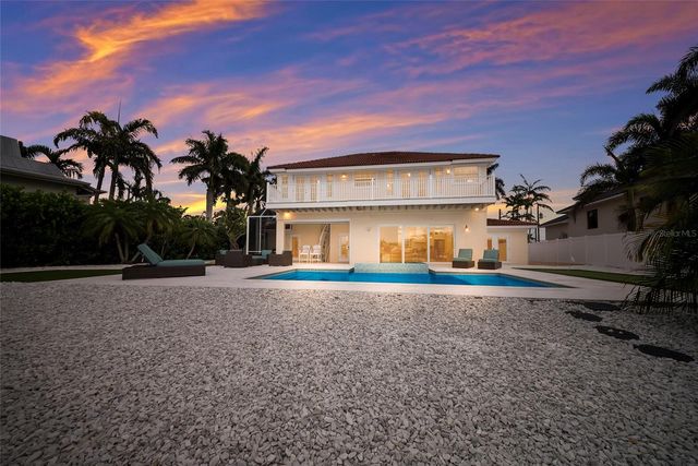 532 70TH STREET, Holmes Beach, FL 34217