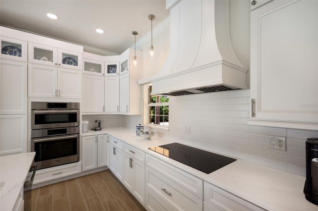 532 70TH STREET, Holmes Beach, FL 34217