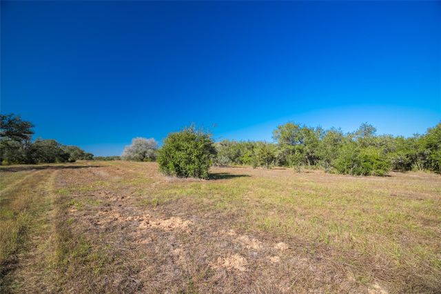 1293 Pintail, Rock Island, TX 78934