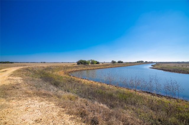 1293 Pintail, Rock Island, TX 78934