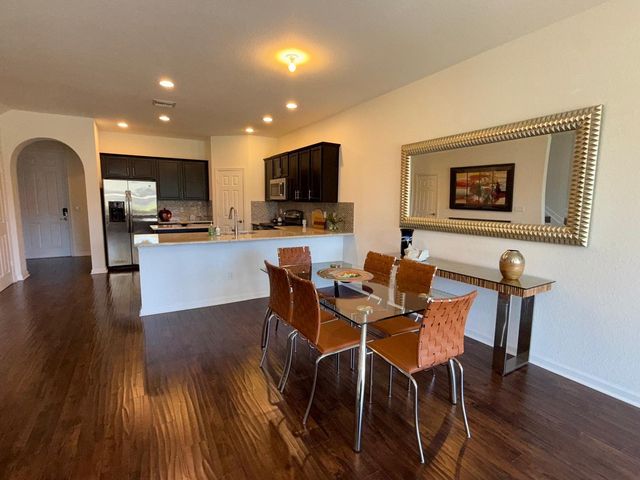 10355 Wellington Parc Drive, Wellington, FL 33449
