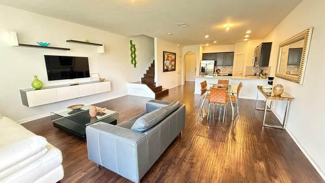 10355 Wellington Parc Drive, Wellington, FL 33449