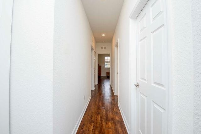 10355 Wellington Parc Drive, Wellington, FL 33449